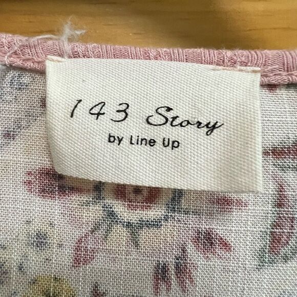 143 story by line up size M pink and printed wide sleeve flowy blouse - Picture 4 of 6